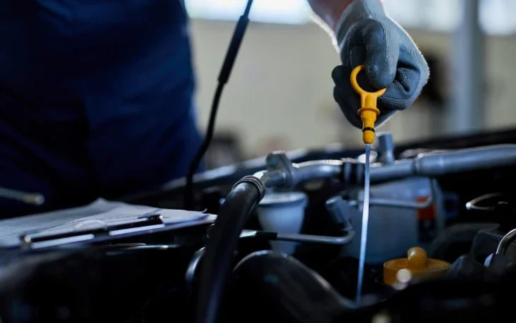 Service - Oil Change & Maintenance